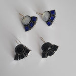 Small hook earrings