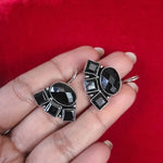 Small hook earrings