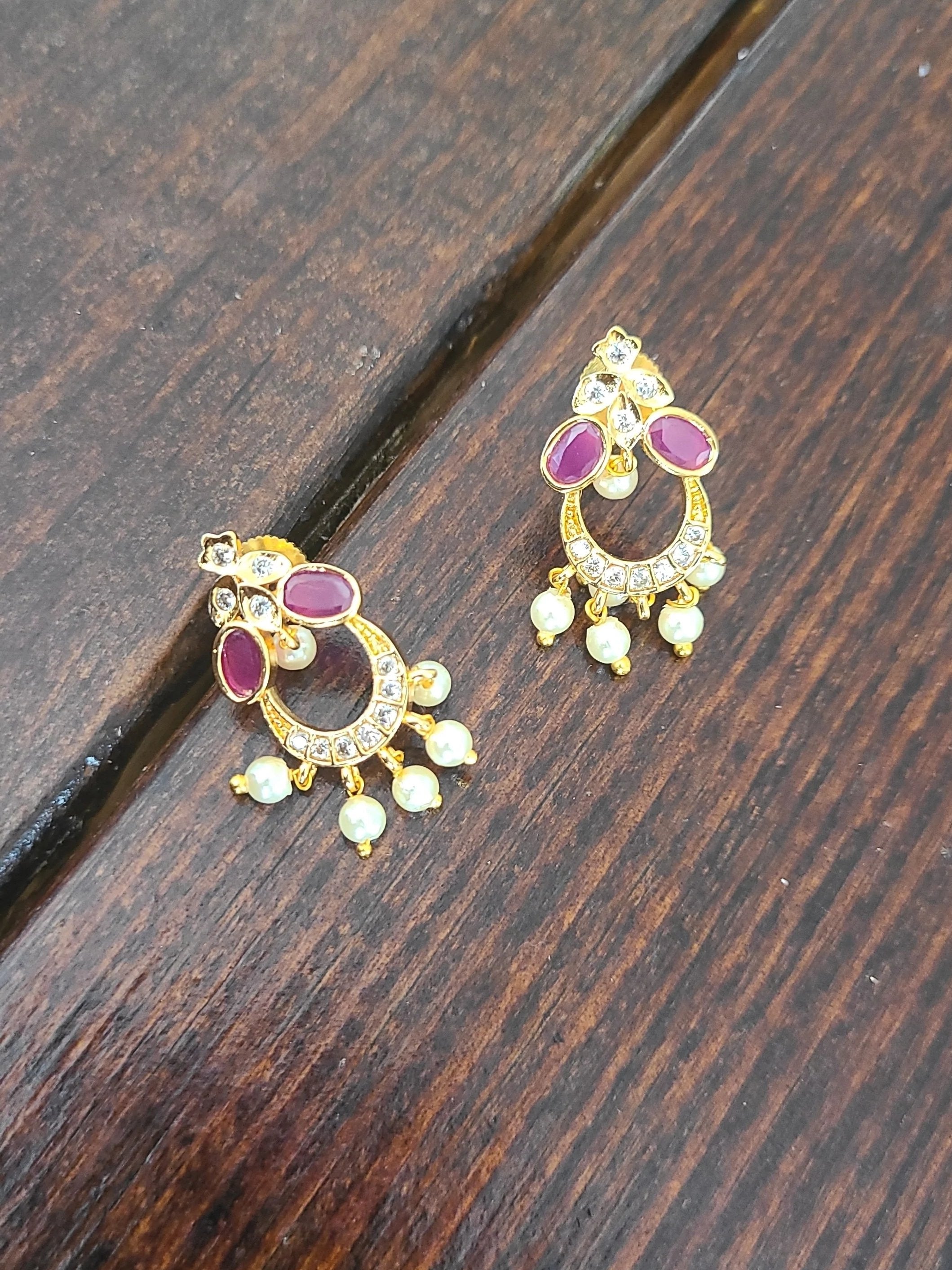 Bhani 3 stud earrings