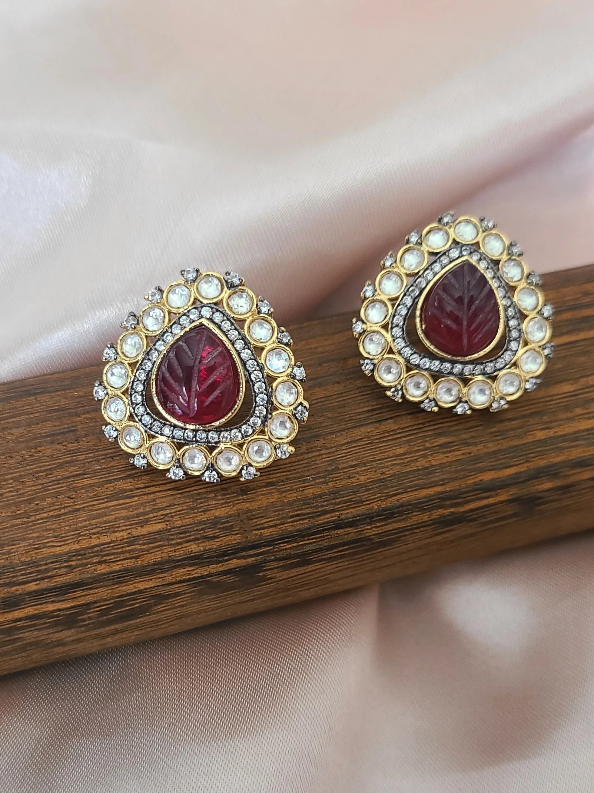 Aksha polki kundan earrings