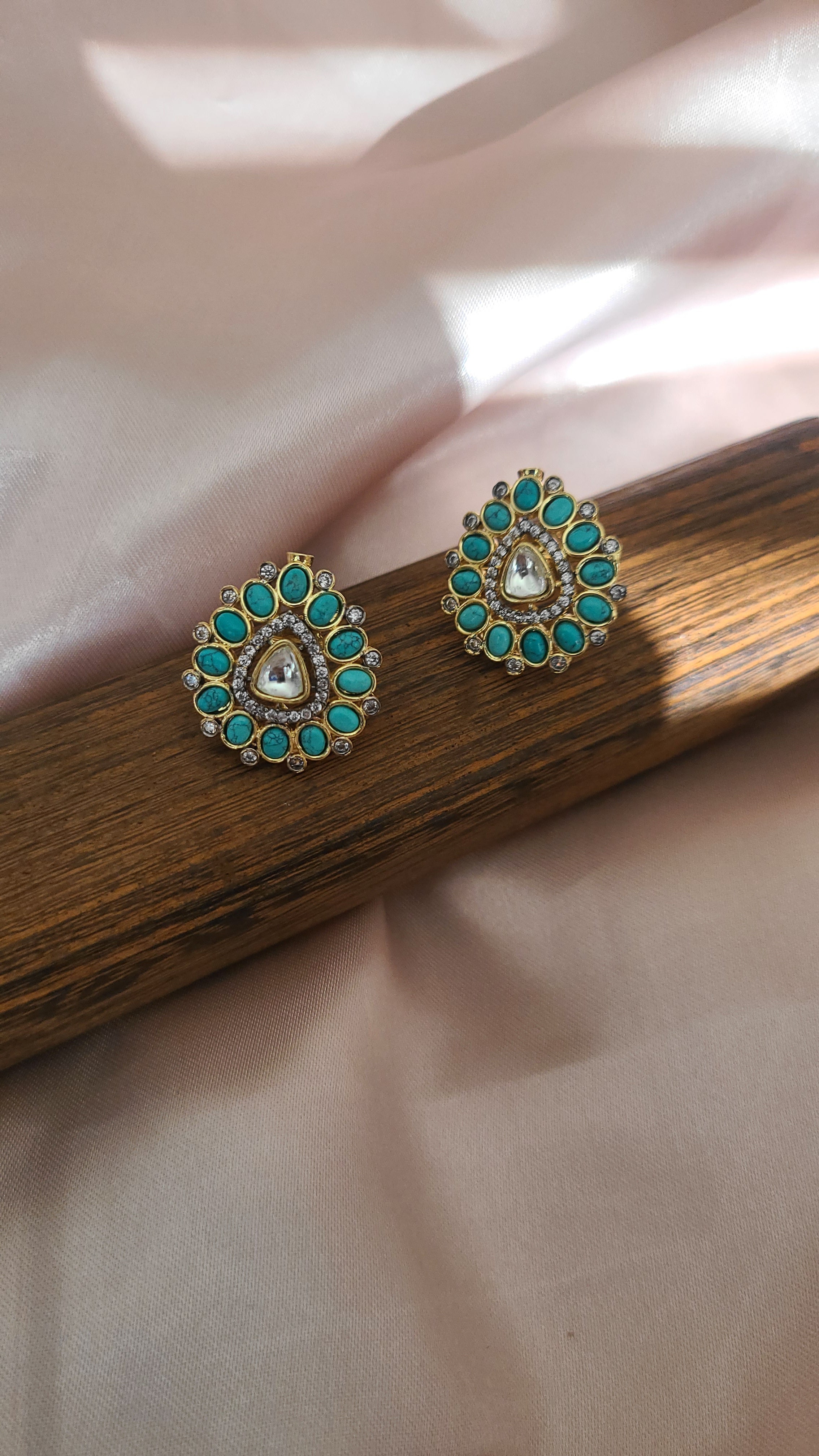 Aksha polki kundan earrings