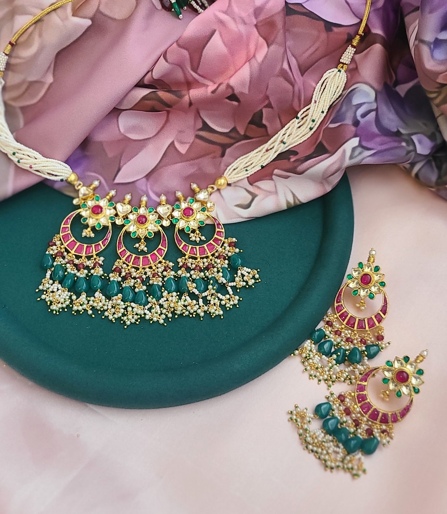 Anitha pachi kundan choker necklace set