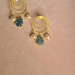 Lily earrings