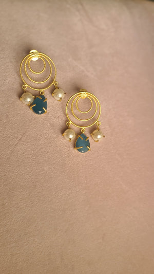 Lily earrings
