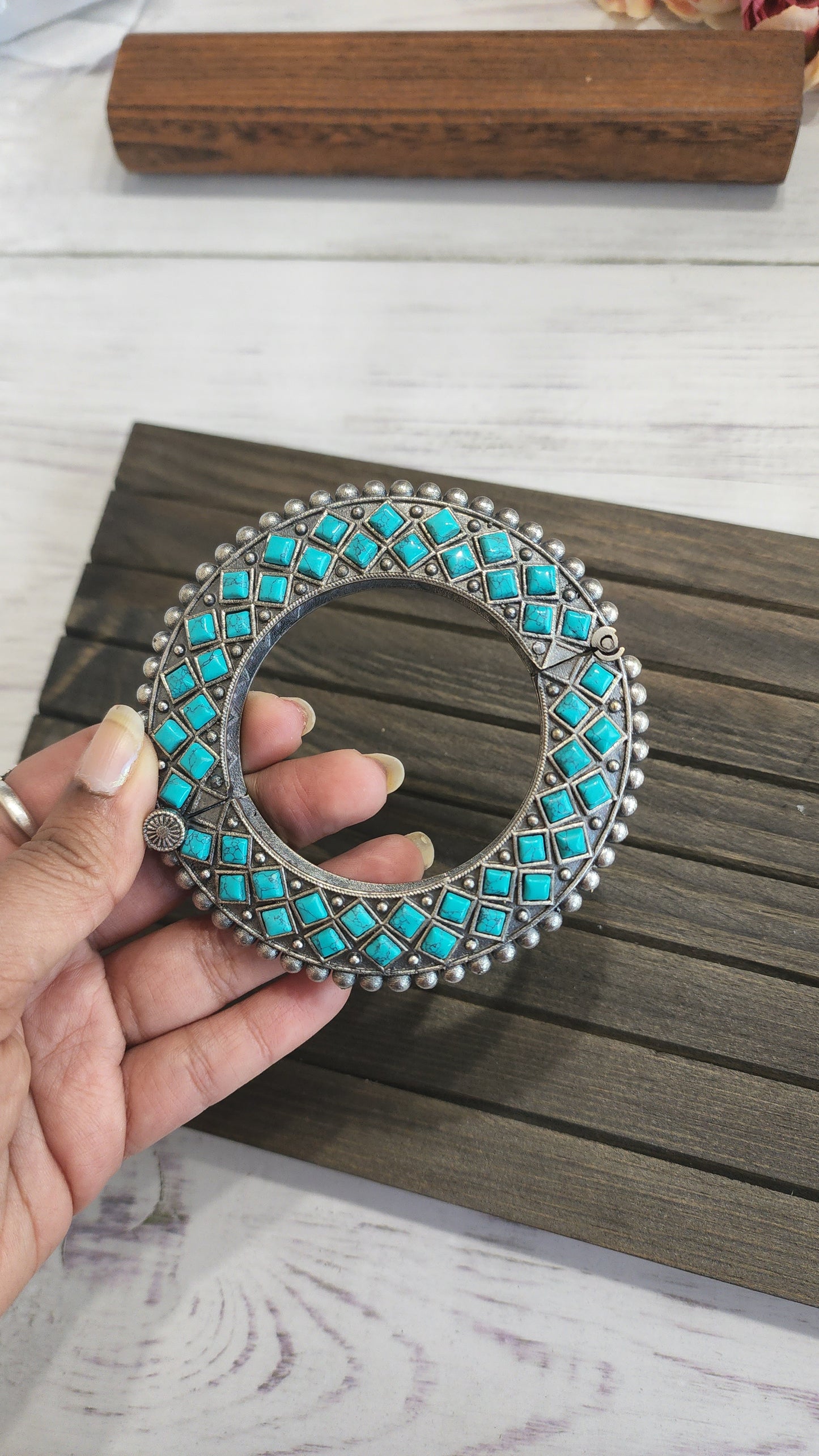Ankitha silver alike Adjustable Kada Bangle