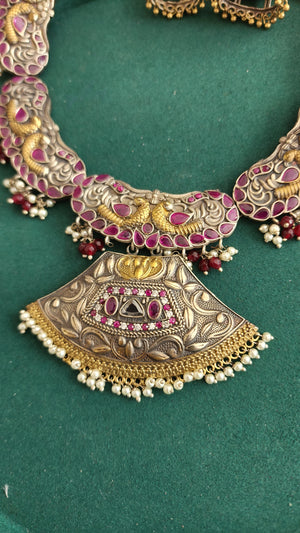 Alicia dualtone hasli necklace set