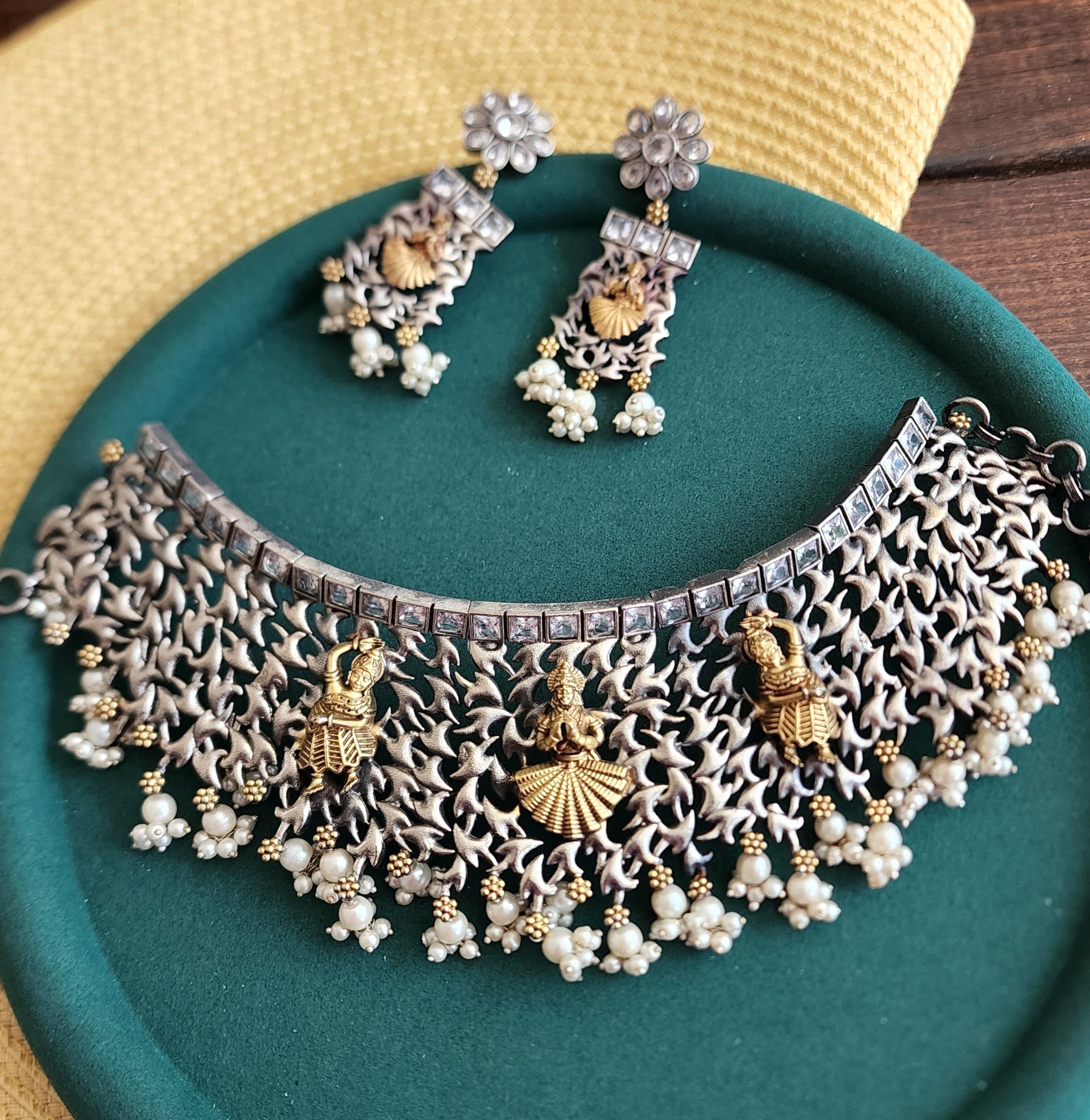 Anuhya fusion handmade Silver Alike Necklace