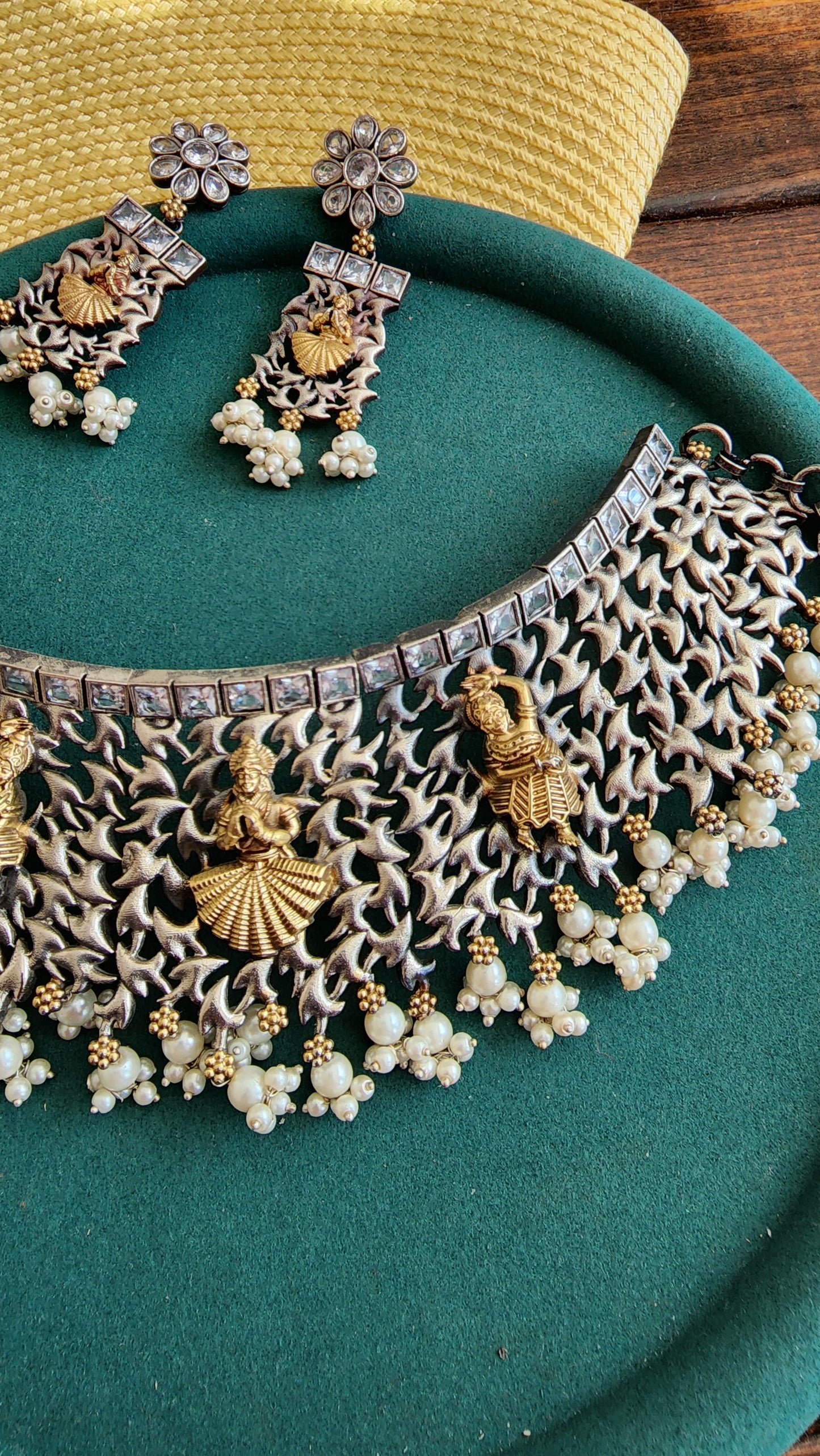 Anuhya fusion handmade Silver Alike Necklace