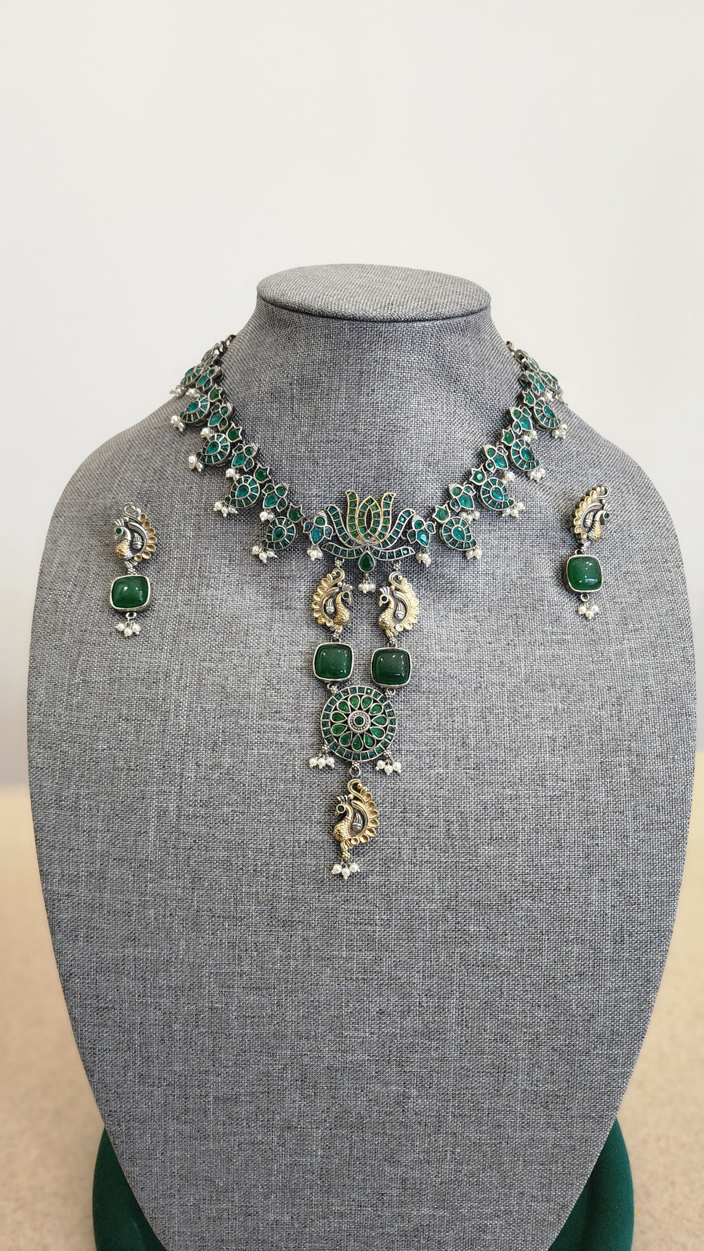 Anuhya fusion handmade Silver Alike Necklace set