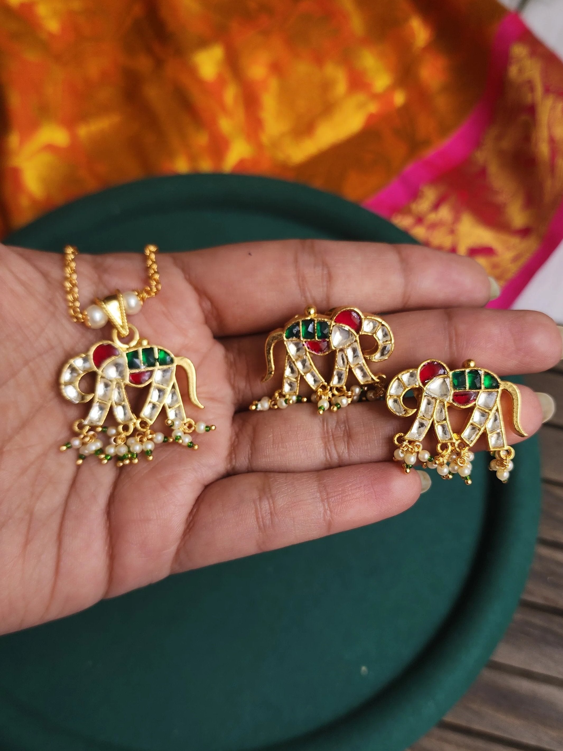 Elephant pachi kundan necklace set