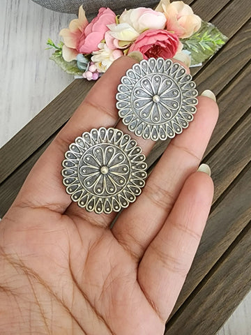 Silver alike earrings