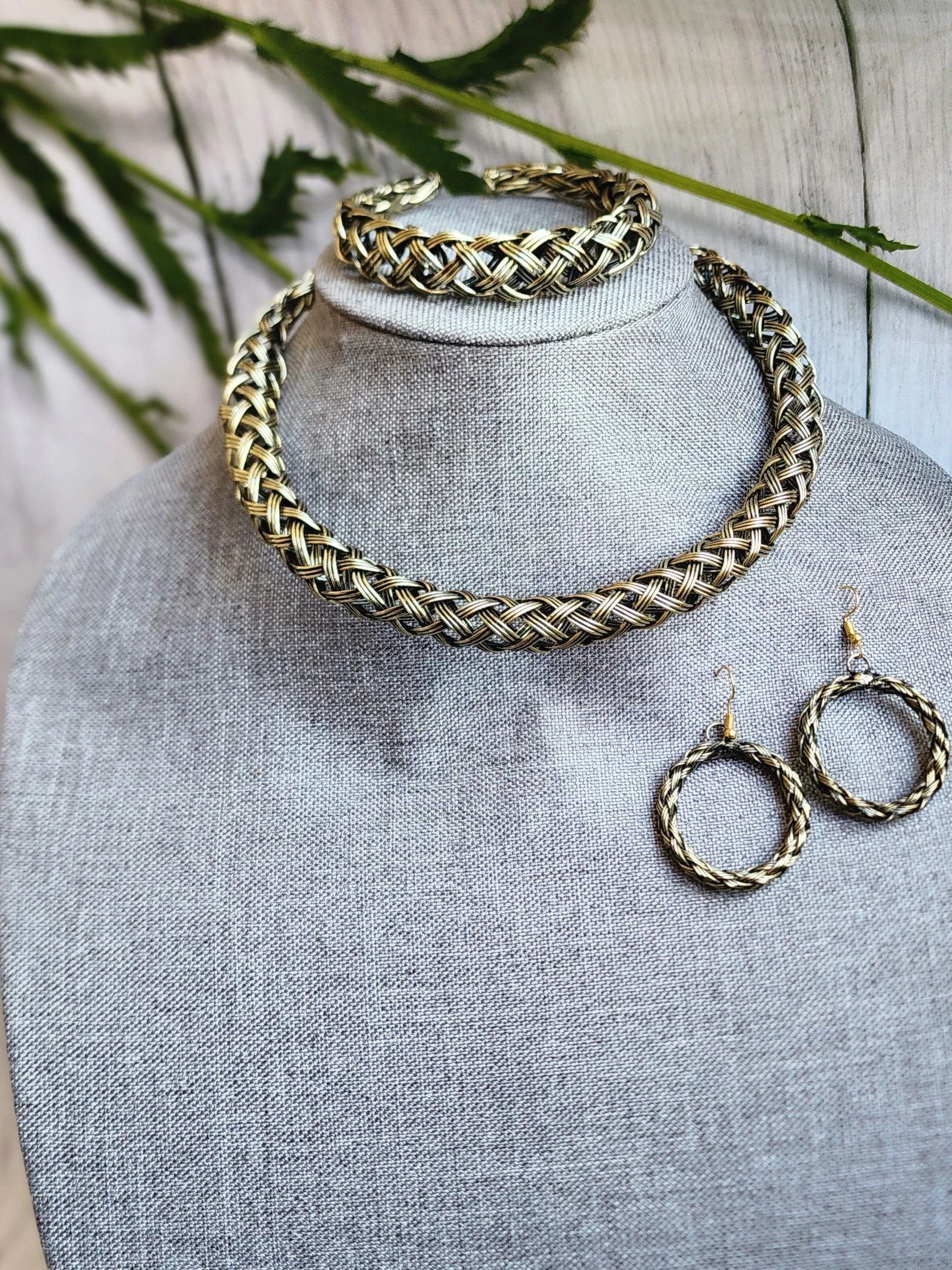 Antique gold tone Necklace set