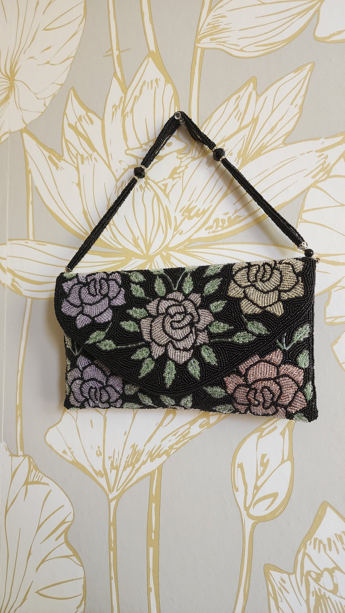 Beaded hand clutch