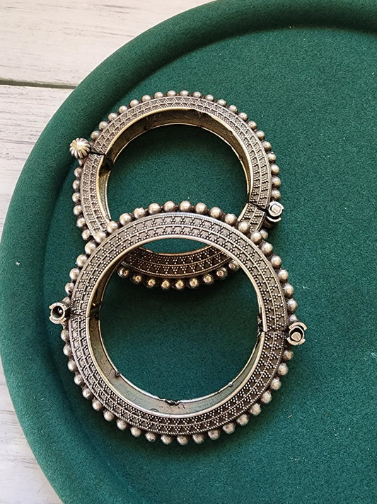 Silver alike kada bangles