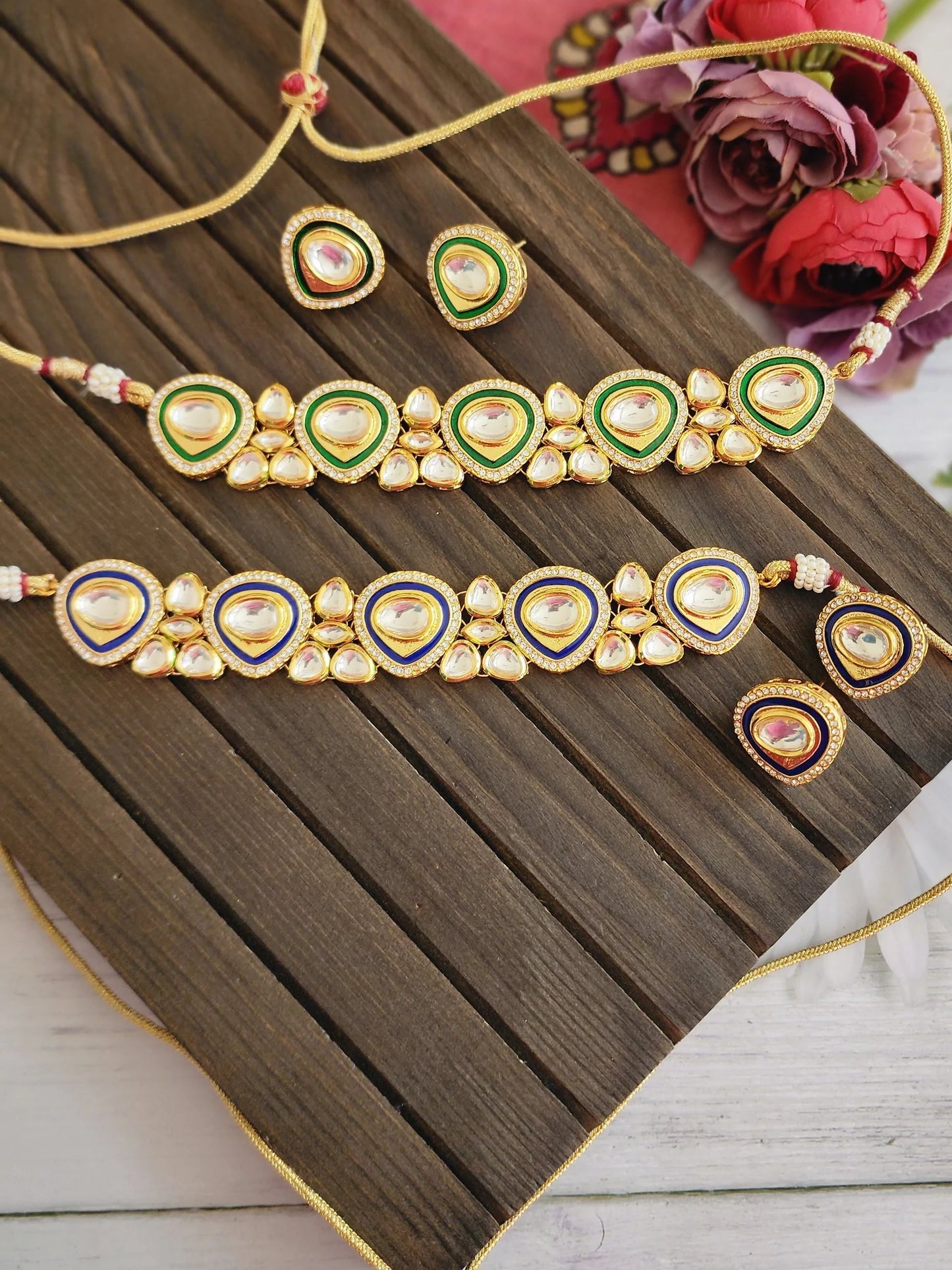 Aanshi kundan choker necklace set
