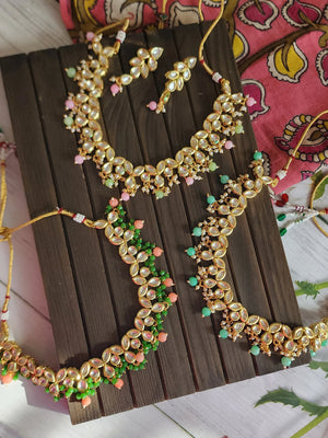 Aashwi kundan choker necklace set