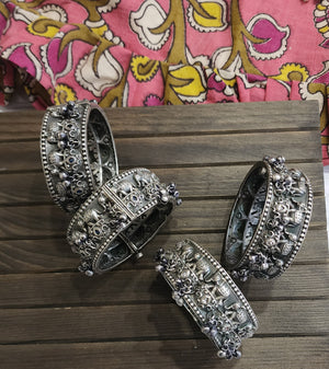 Krishna Silver alike embossed kada bangles