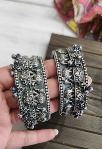 Krishna Silver alike embossed kada bangles