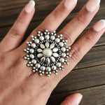 Traditional adjustable ring