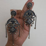 Varni fusion silver alike earrings