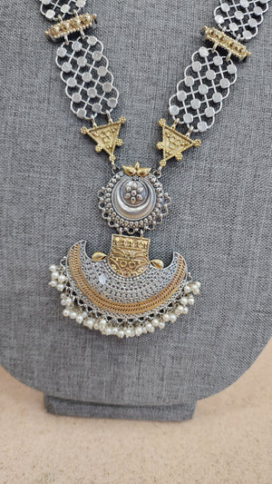 Anvi dualtone necklace set