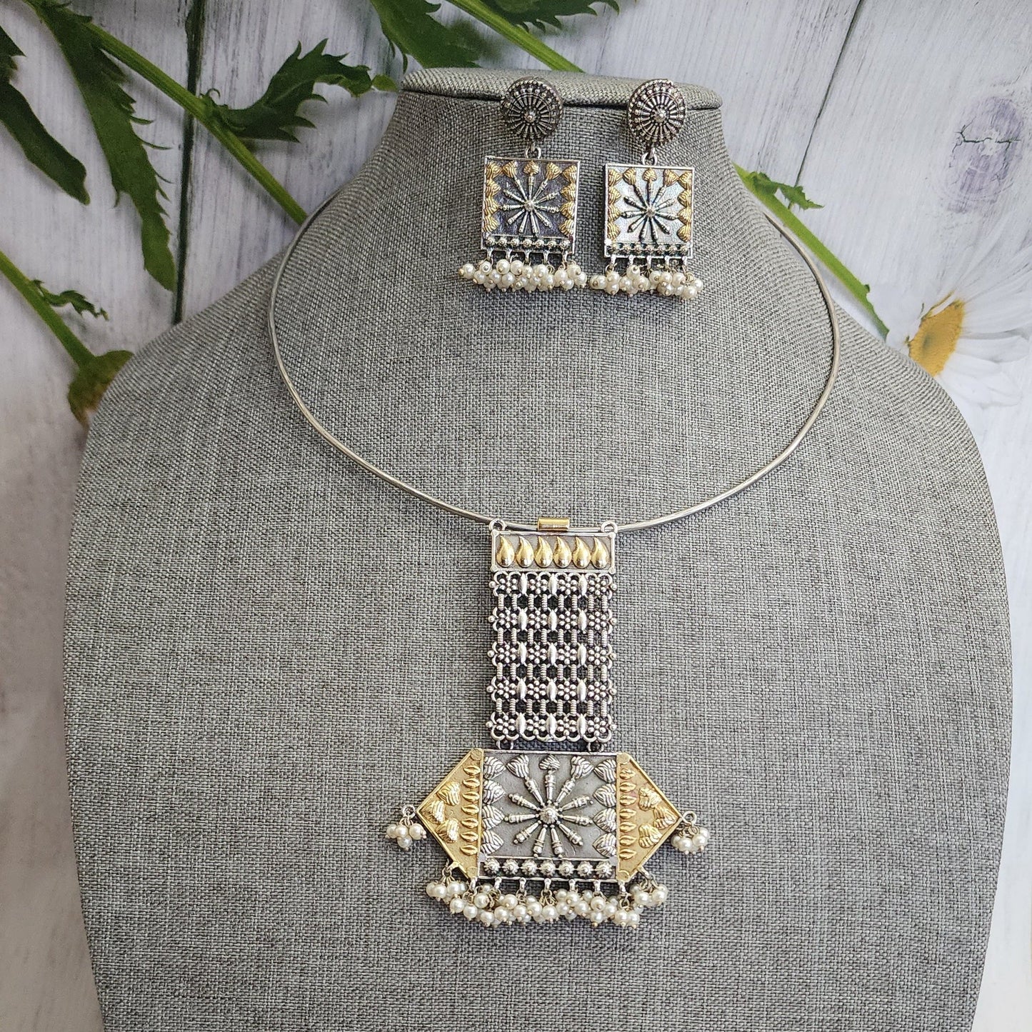 Maria hasli pendant necklace