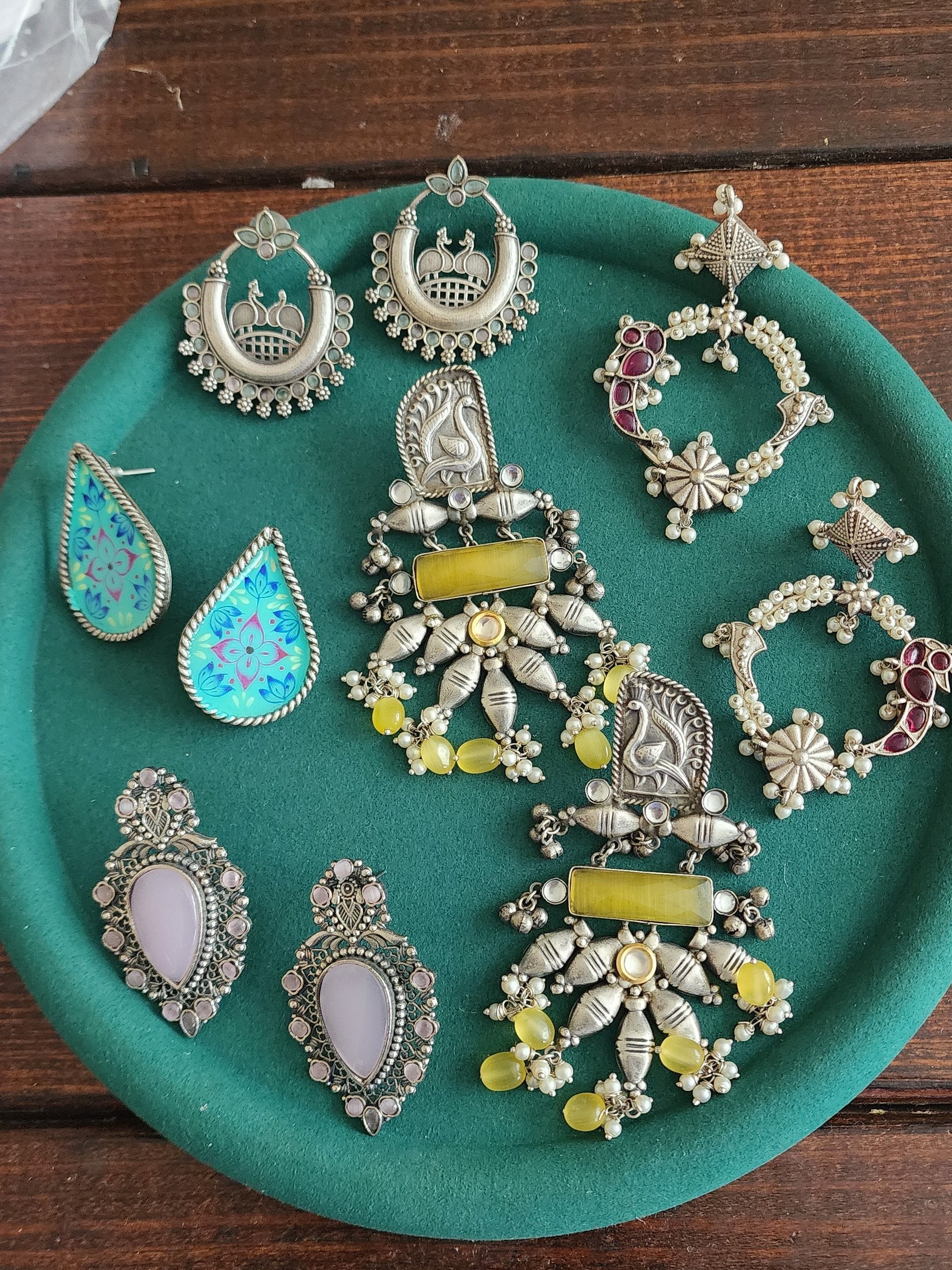 Lisa  silver alike earrings collection