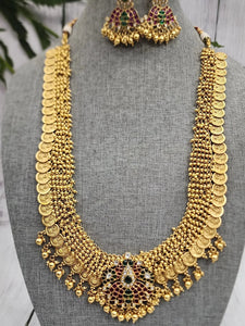 Beaded goldplated statement necklace set