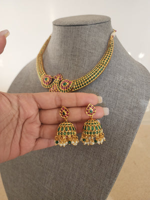 Tiru goldplated statement necklace set