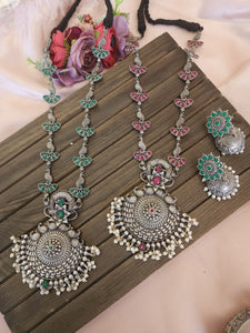 Boumika necklace set