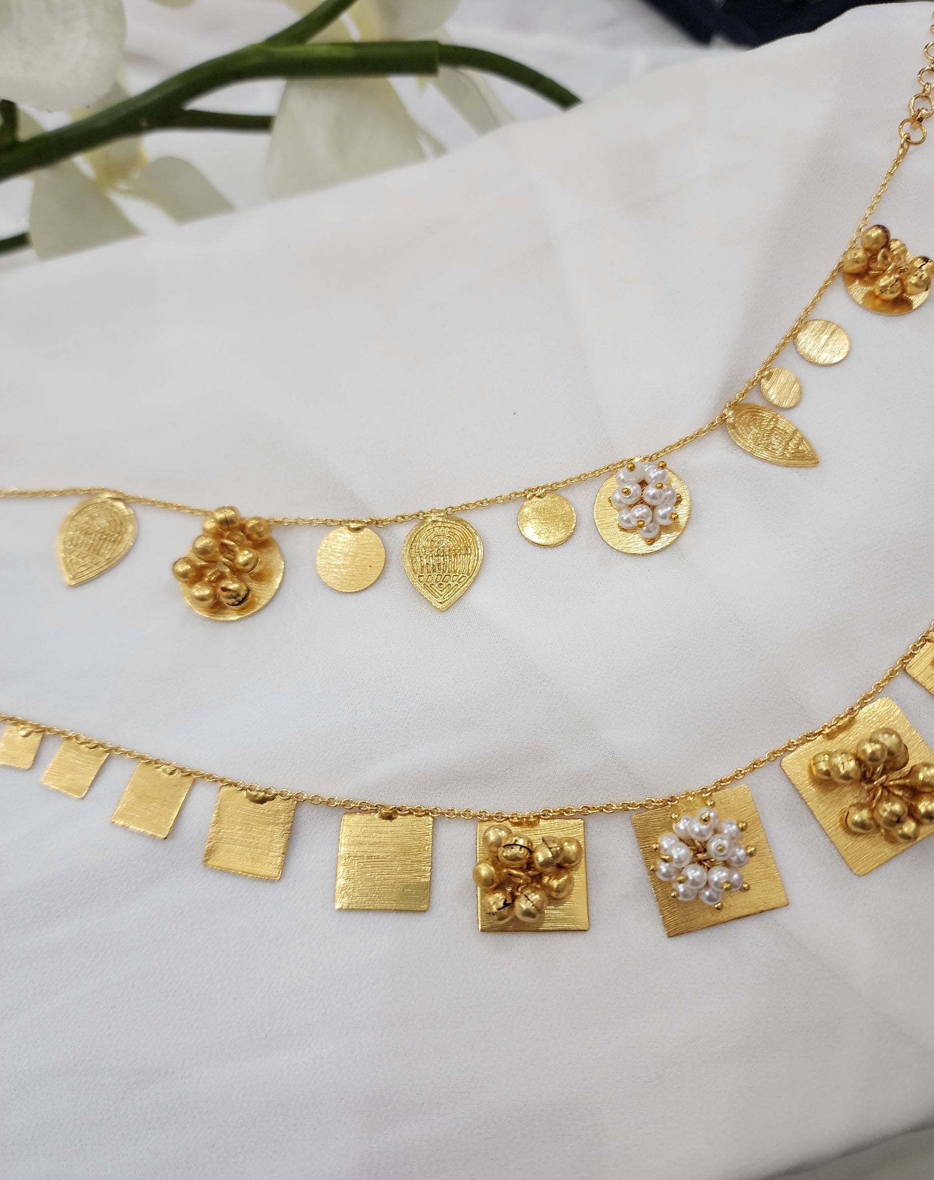 Aarvi goldplated contemporary Necklace