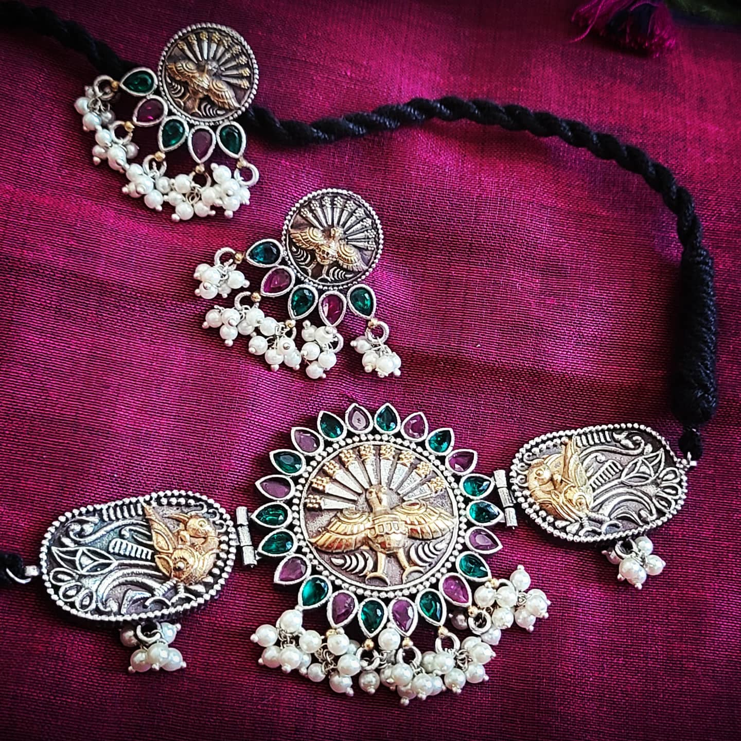 Dualtone Silver alike peacock choker necklace with earrings