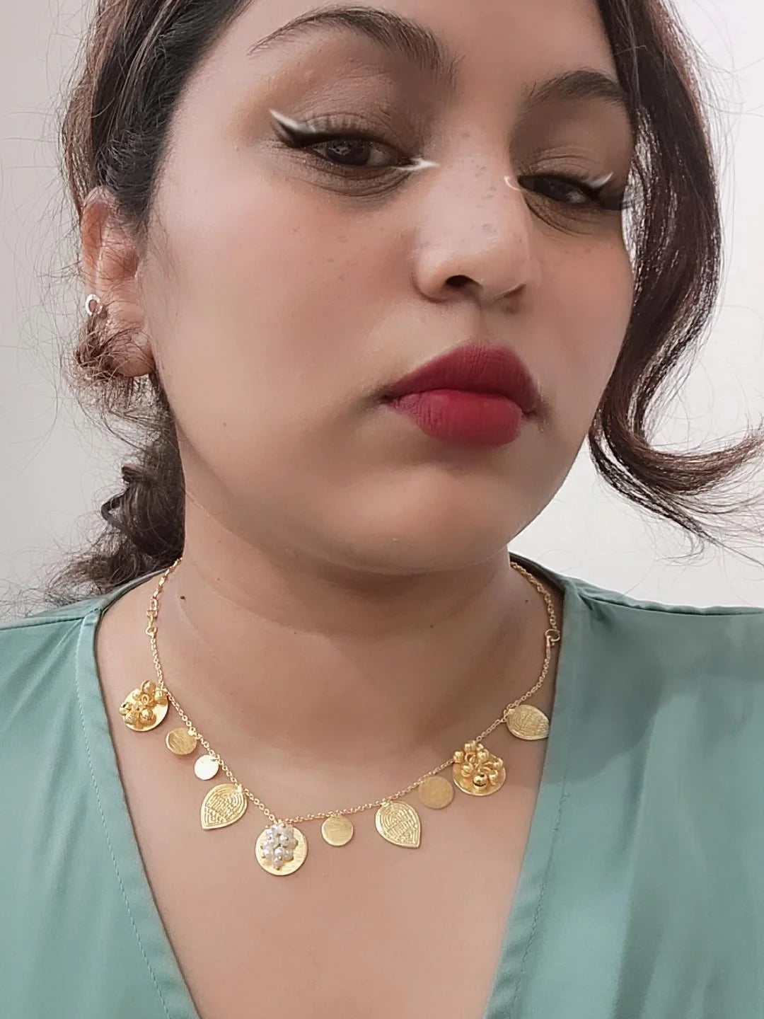 Aarvi goldplated contemporary Necklace